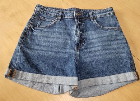 Shorts en jean taille haute, parfait pour l'été! Taille XL