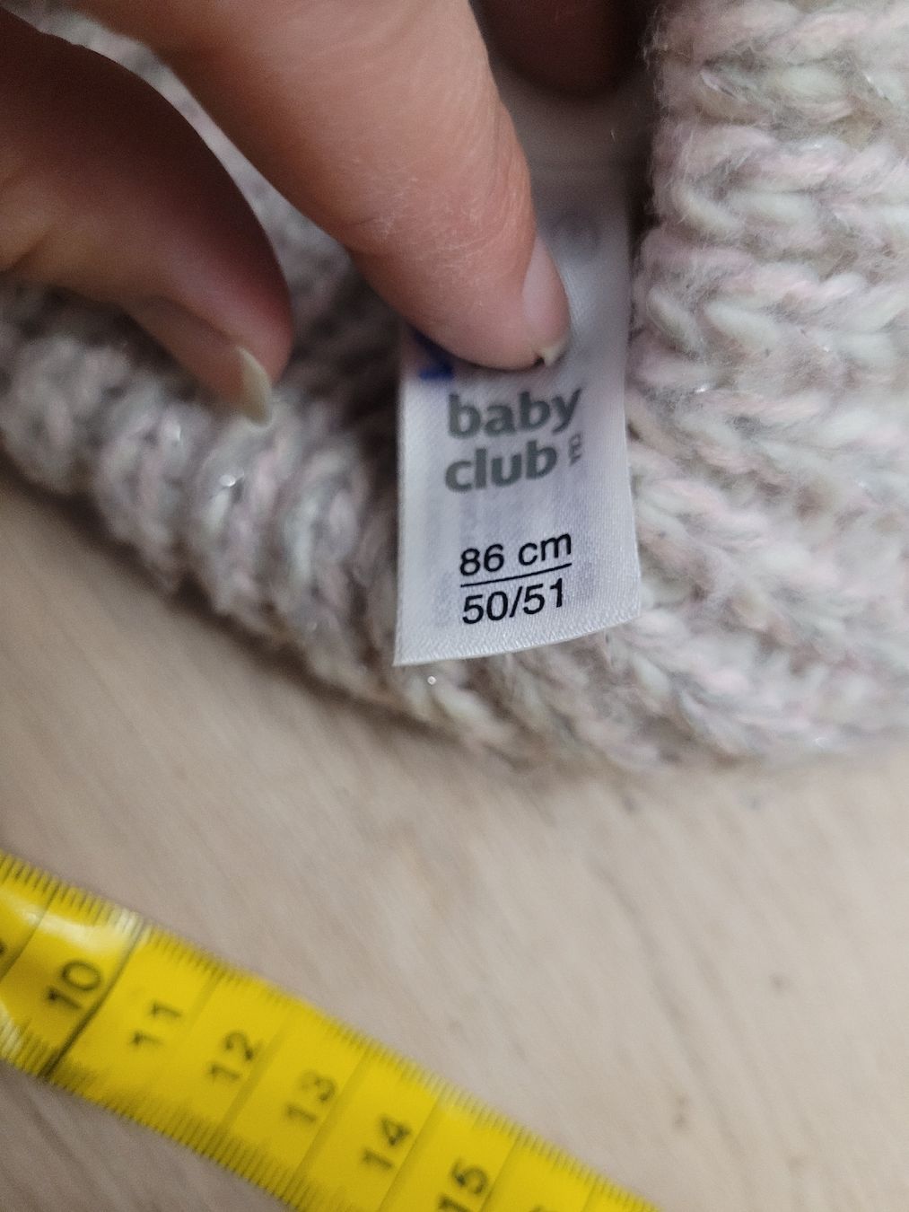 Altro abbigliamento per bambina: Kappe 86 cm 50/51 – Usato da Lupsingen venduto da sta_wgg5 4