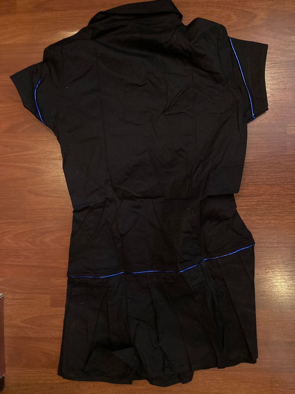 Kleider: Kleid mit Totenkopf-Motiv – Neu (gemäss Beschreibung) aus Unterseen von amj_zz7j 1