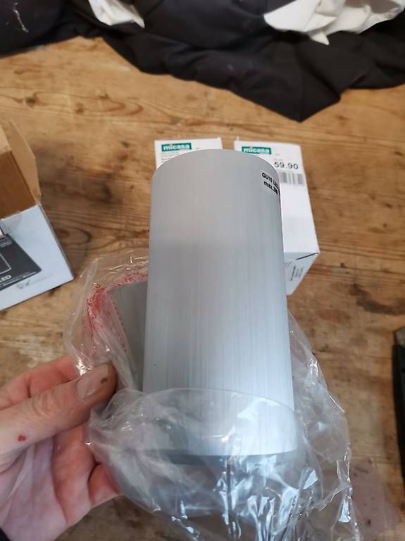 Lampes: LED Wandleuchte Ono, Wandleuchte LED – D'occasion à Wiedlisbach par materialkreislauf 4