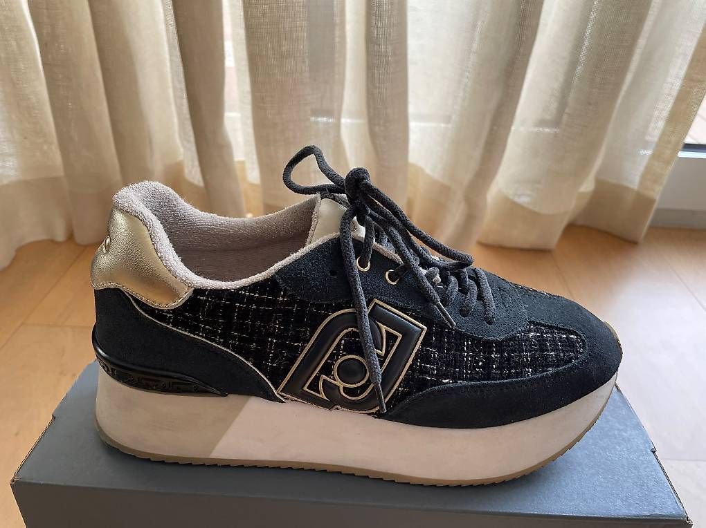 Chaussures femmes: Chaussures Liu Jo - Taille 40 – D'occasion à Geneve par tom_d7f8