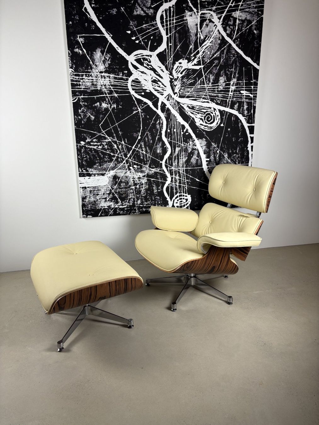 Poltrone: Designer Lounge Sessel und Ottoman, Echtes Leder – Nuovo e nell'imballaggio originale da Münchenstein venduto da AndreHaus 5