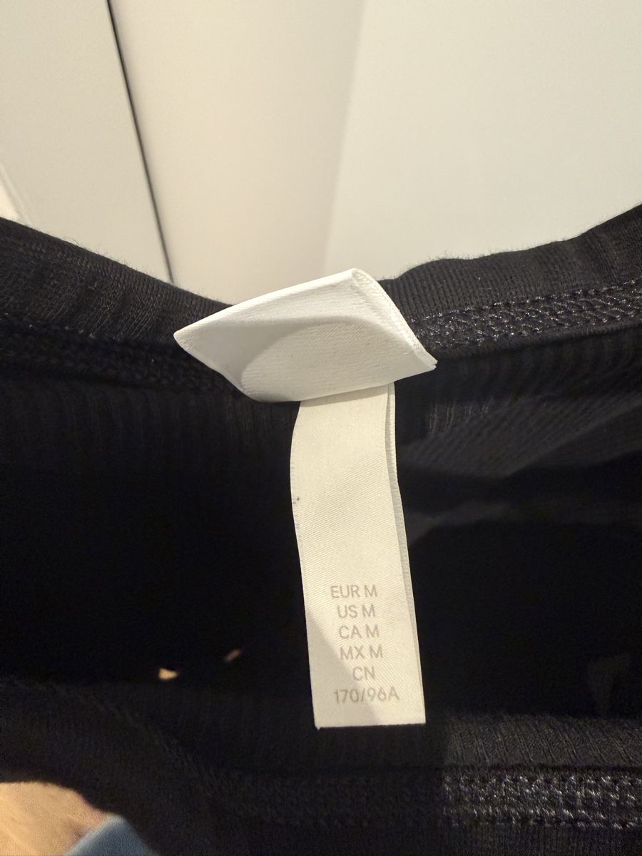 Vestiti: Kleid schwarz Grösse M neu  – Nuovo (secondo la descrizione) da Dübendorf venduto da cel_5zgz 1