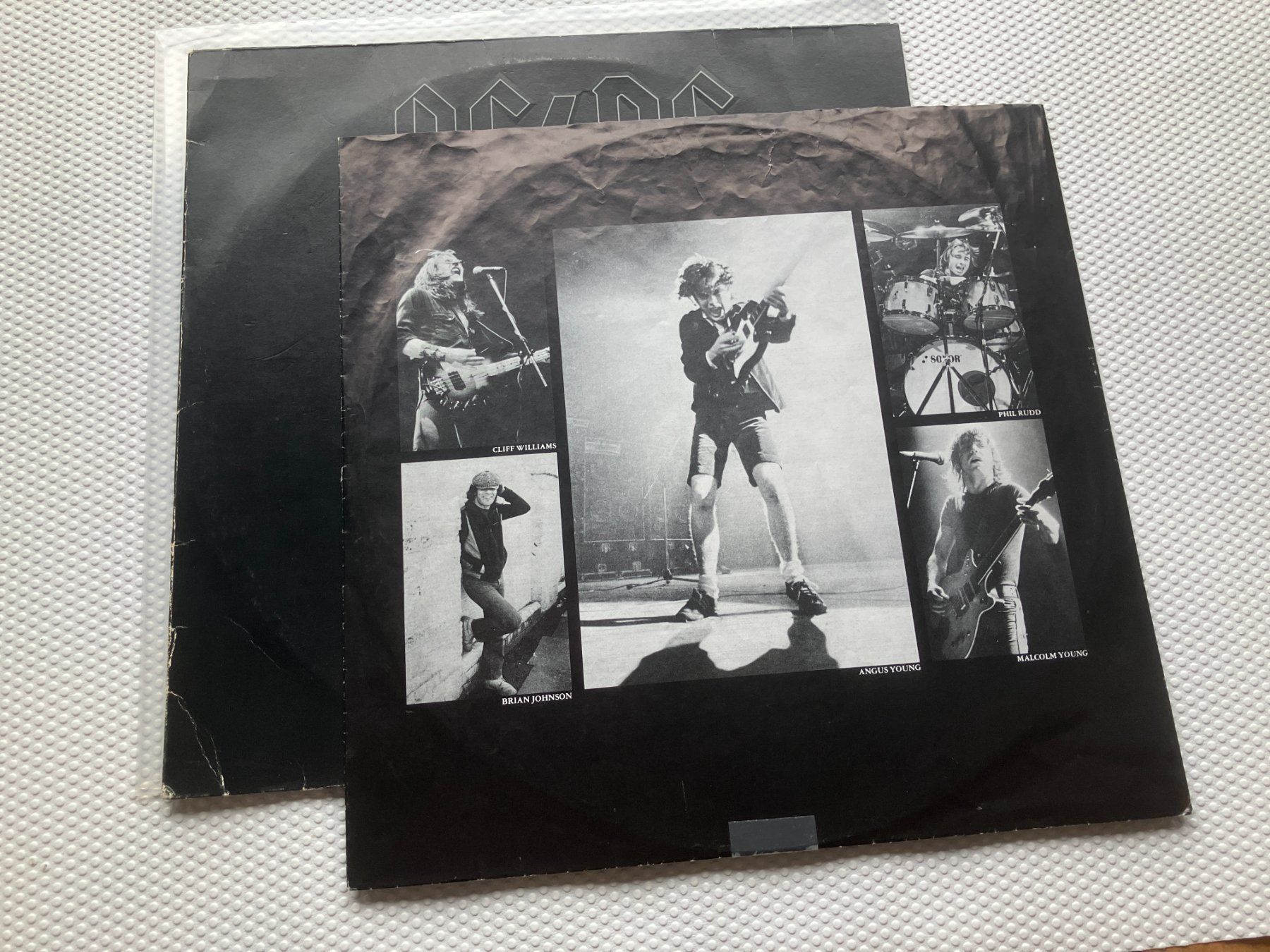 Schallplatten: AC/DC – Gebraucht aus Aarwangen von Jukebox3 4