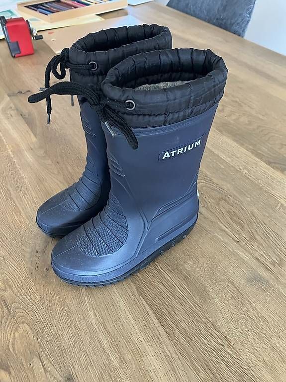 Schuhe für Jungen: Thermo Gummistiefel Gr.28 – Gebraucht aus Roggwil BE von waelchli87