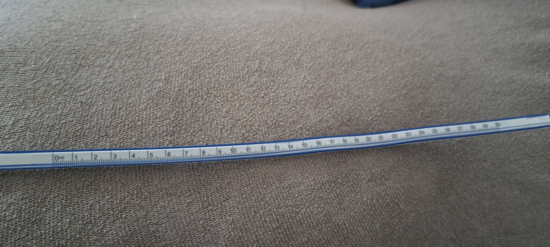 Sonstiges Schreiben & Zeichnen: Flexible Ruler Blue Plastic new – Neu (gemäss Beschreibung) aus Bern von mahilini 1
