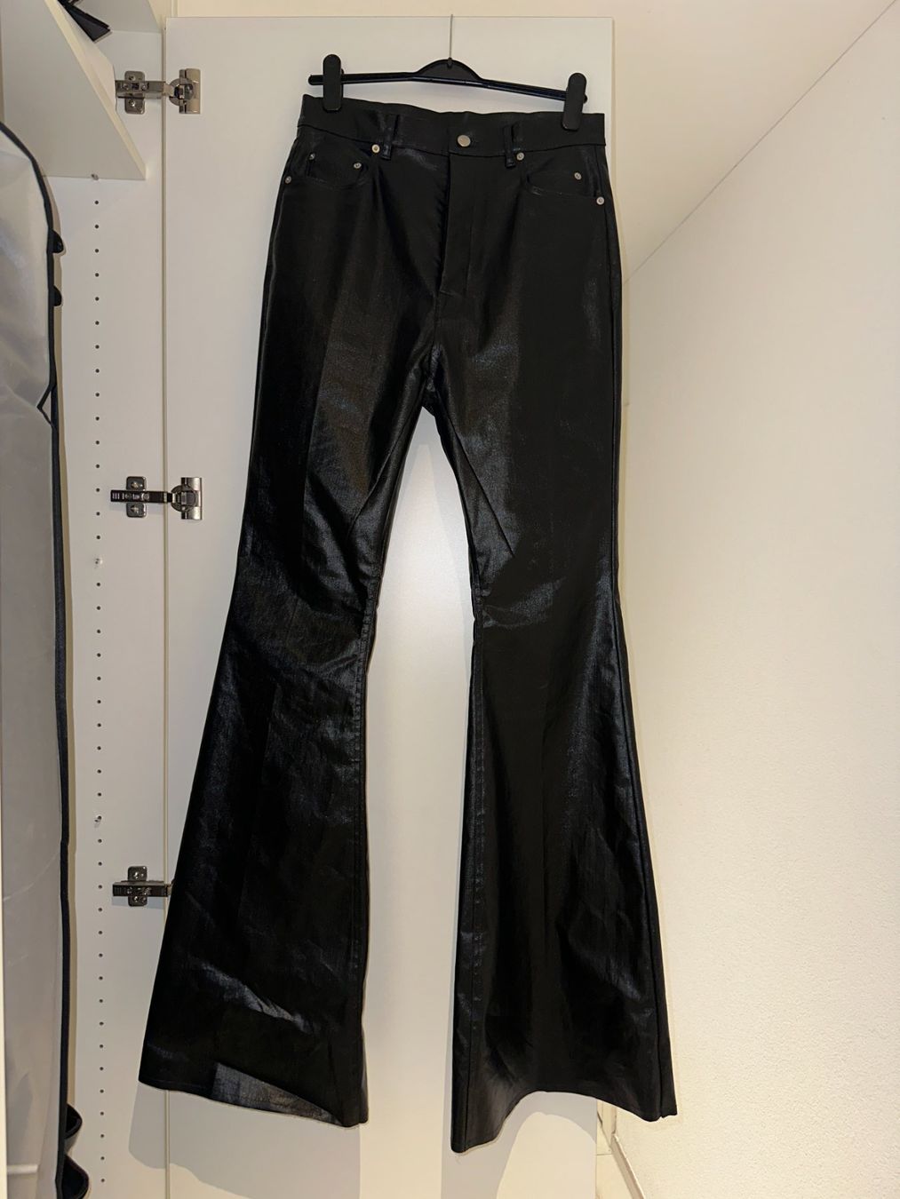 Rick Owens Camicie: Rick Owens Hollywood Men's Bolan Bootcut Jeans – Nuovo e nell'imballaggio originale da Zürich venduto da ole_z2vf 3