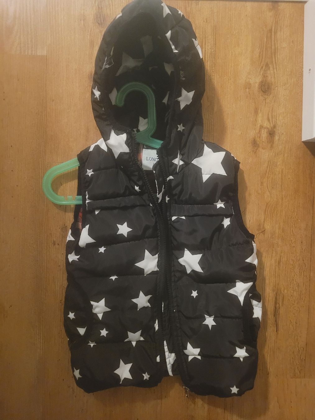 Altro abbigliamento per bambino: gilet gr 110 116 sterne – Usato da Schalunen venduto da Sunneschiin09