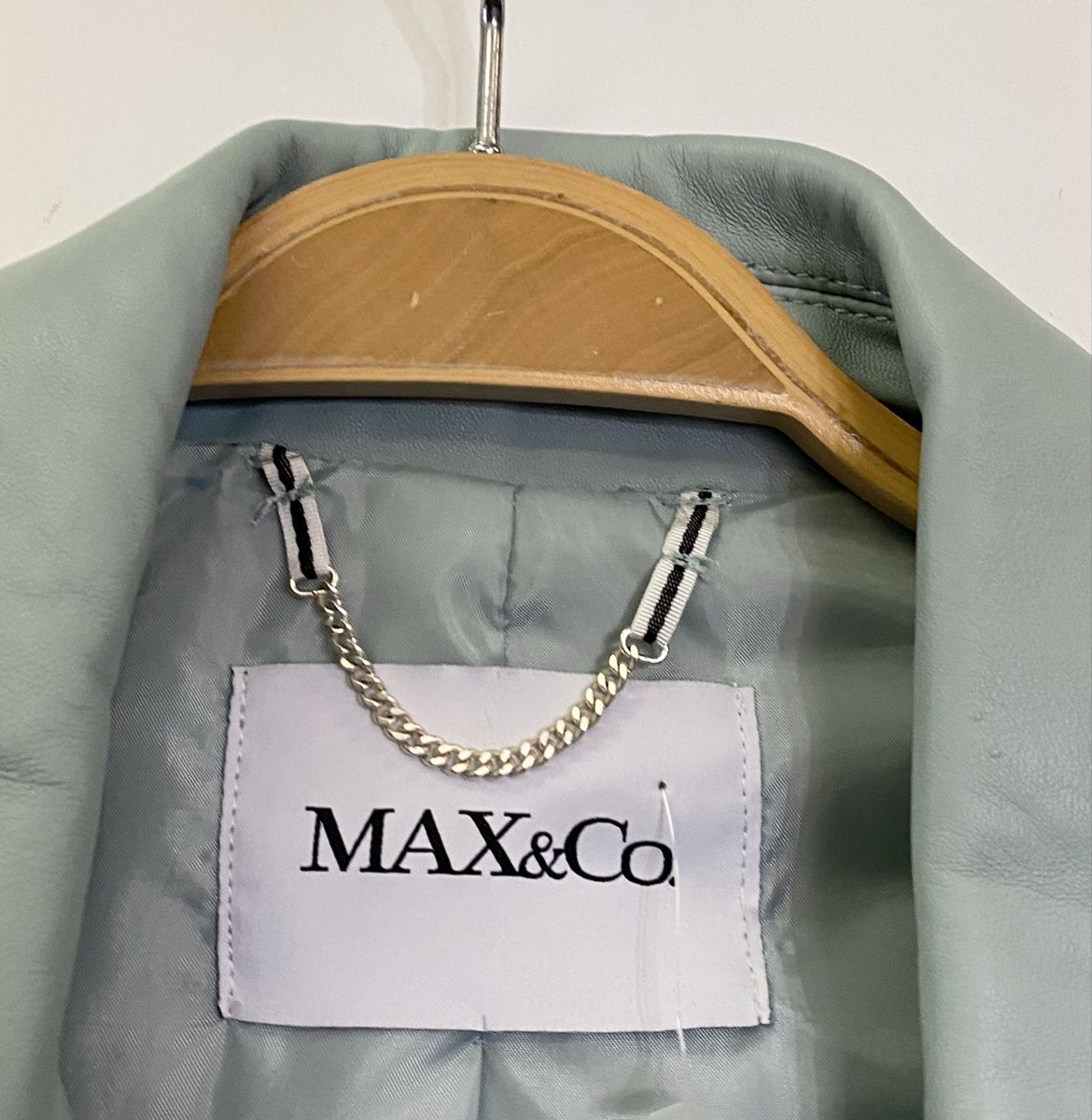 Max Mara Jacken: Max Mara Lederjacke mint blau 40 Neu – Neu und originalverpackt aus Büron von Coerner 3