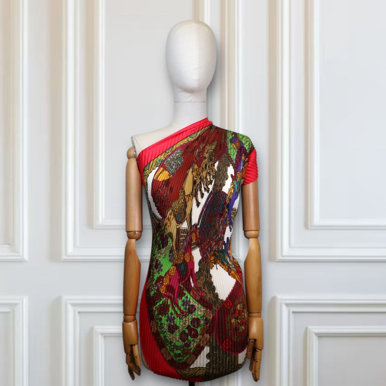 Hermès Foulard & Sciarpe: Hermès Plissé "Art des Steppes" – Usato da Binningen venduto da Designerlabels 3