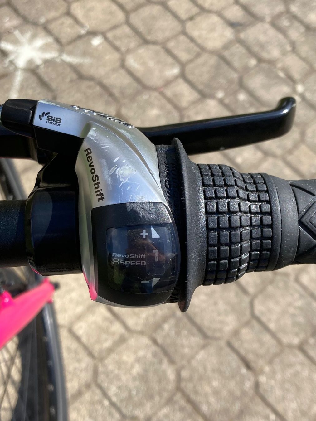 Velos: Mädchenvelo 24" mit Alurahmen – Gebraucht aus Thalwil von Doman13 7