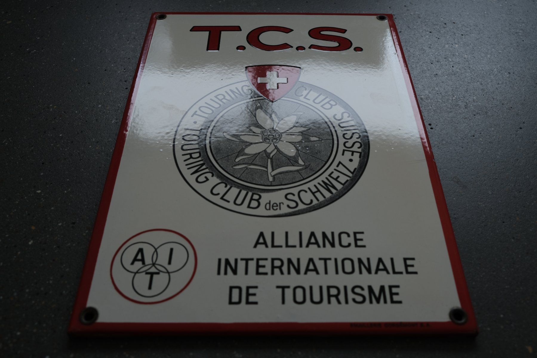 Schilder: Emailschild - TCS – Gebraucht aus Zürich von hanso-foundation