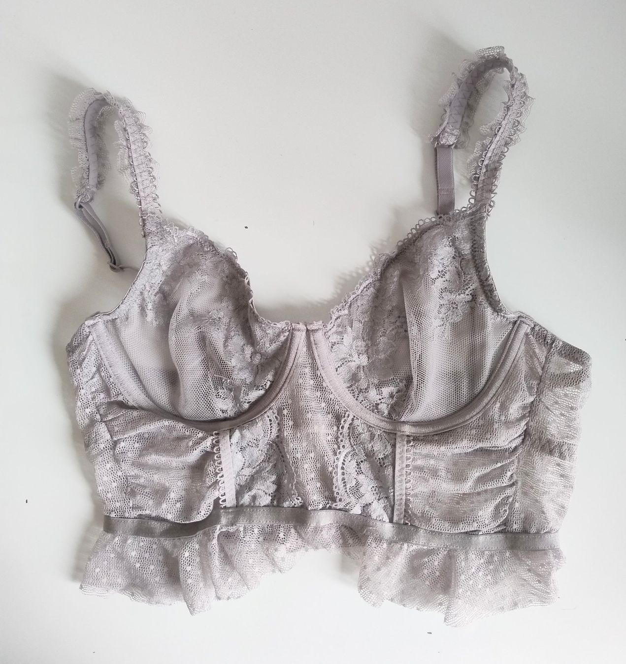 Altra biancheria intima: Tezenis Bustier Grosse S-2B – Nuovo (secondo la descrizione) da Zürich venduto da mad_56hx