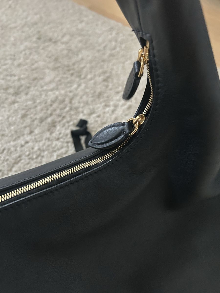 Khaite Taschen: Khaite bag – Gebraucht aus Zürich von ahu_65f6 6