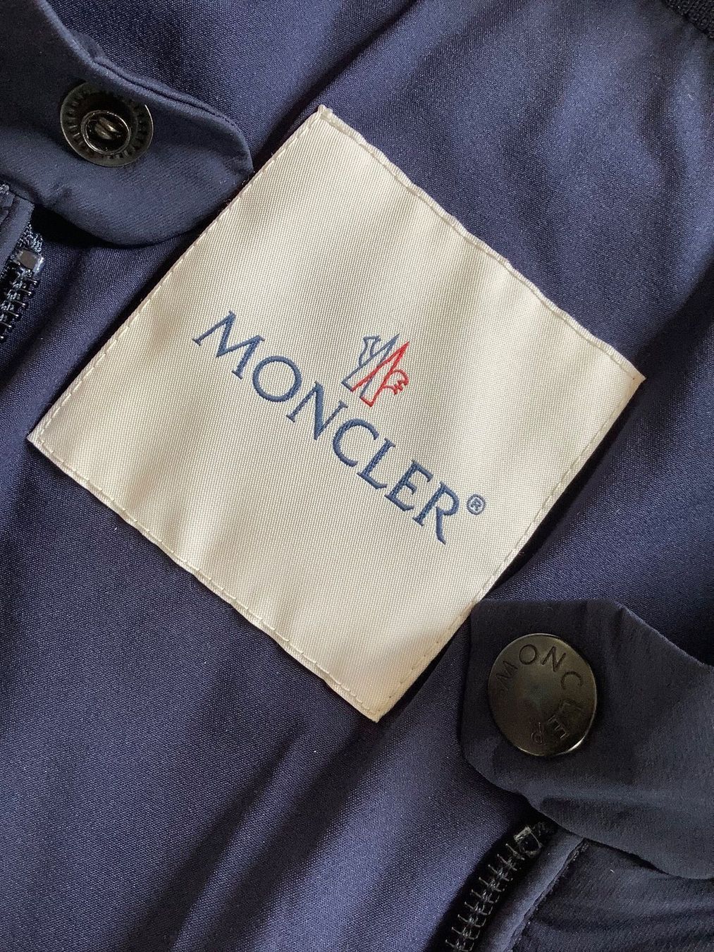 Moncler Jacken: Moncler Jacke Gr 5 original mit Weste – Neu und originalverpackt aus Wetzikon ZH von Uturn4 4
