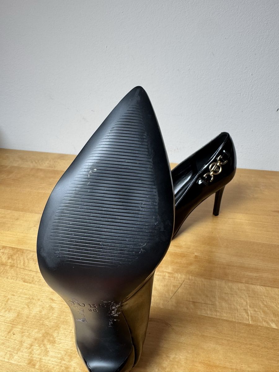 Guess Scarpe da donna: Guess Black Heels, Size 38 – Nuovo (secondo la descrizione) da Aarau venduto da LauraCamila9 3