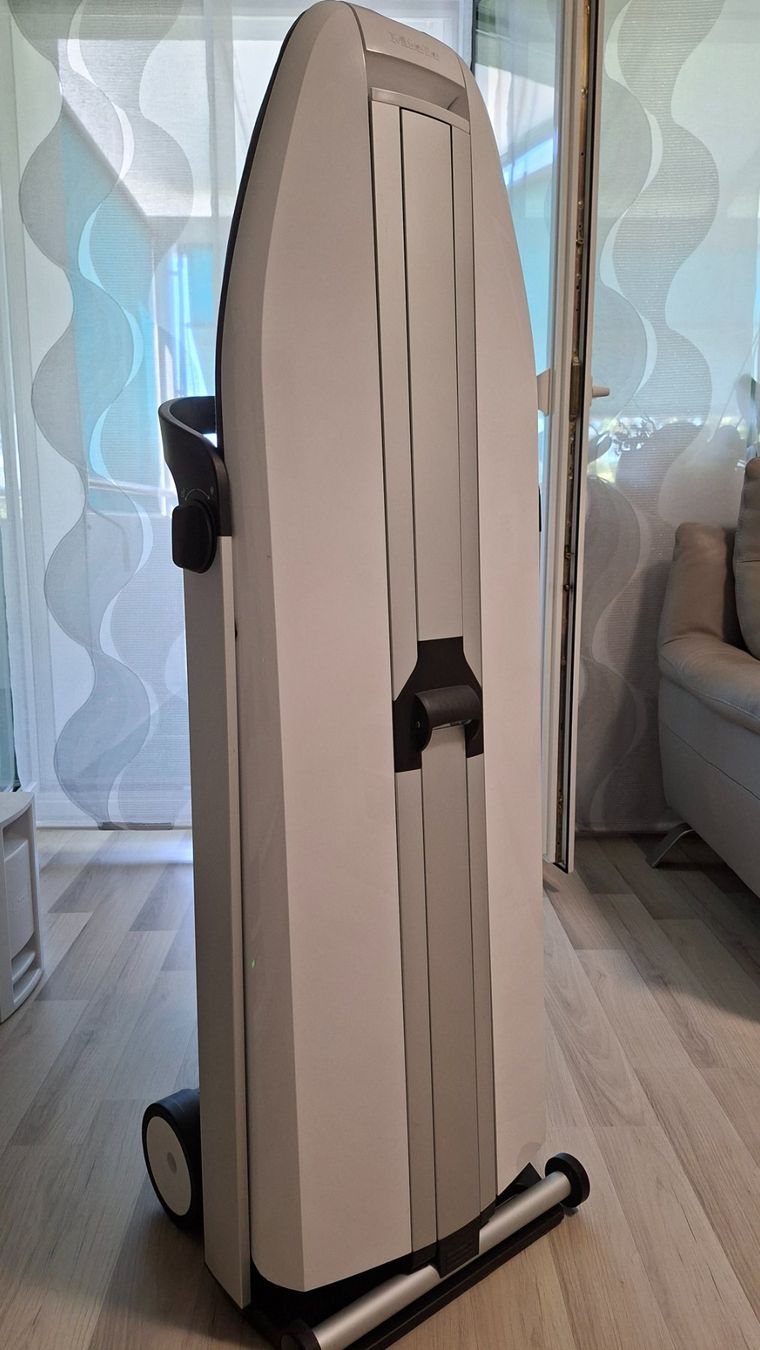 Miele Fers à repasser: Miele B33-12CH  DEFEKT – Défectueux à Zug par ases91 1