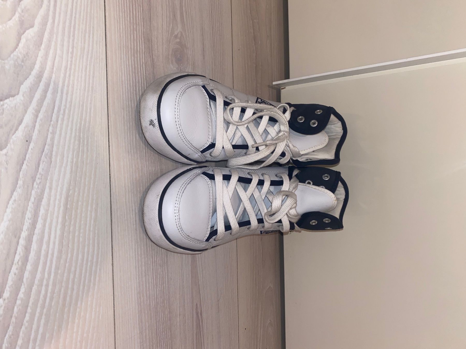 Guess Scarpe da uomo: Guess Schuhe – Usato da Selzach venduto da Mperformance83