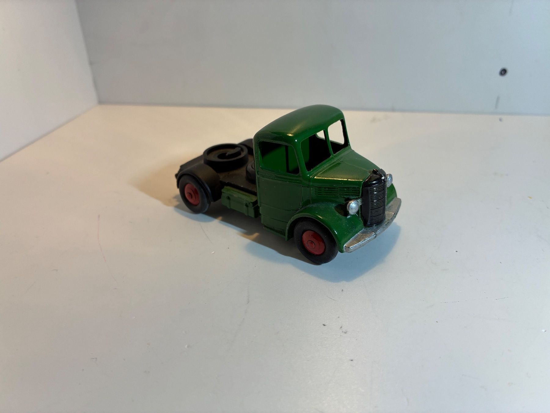 Dinky Toys Modellini d'auto: Dinky Bedford – Usato da Gümmenen venduto da Supererland