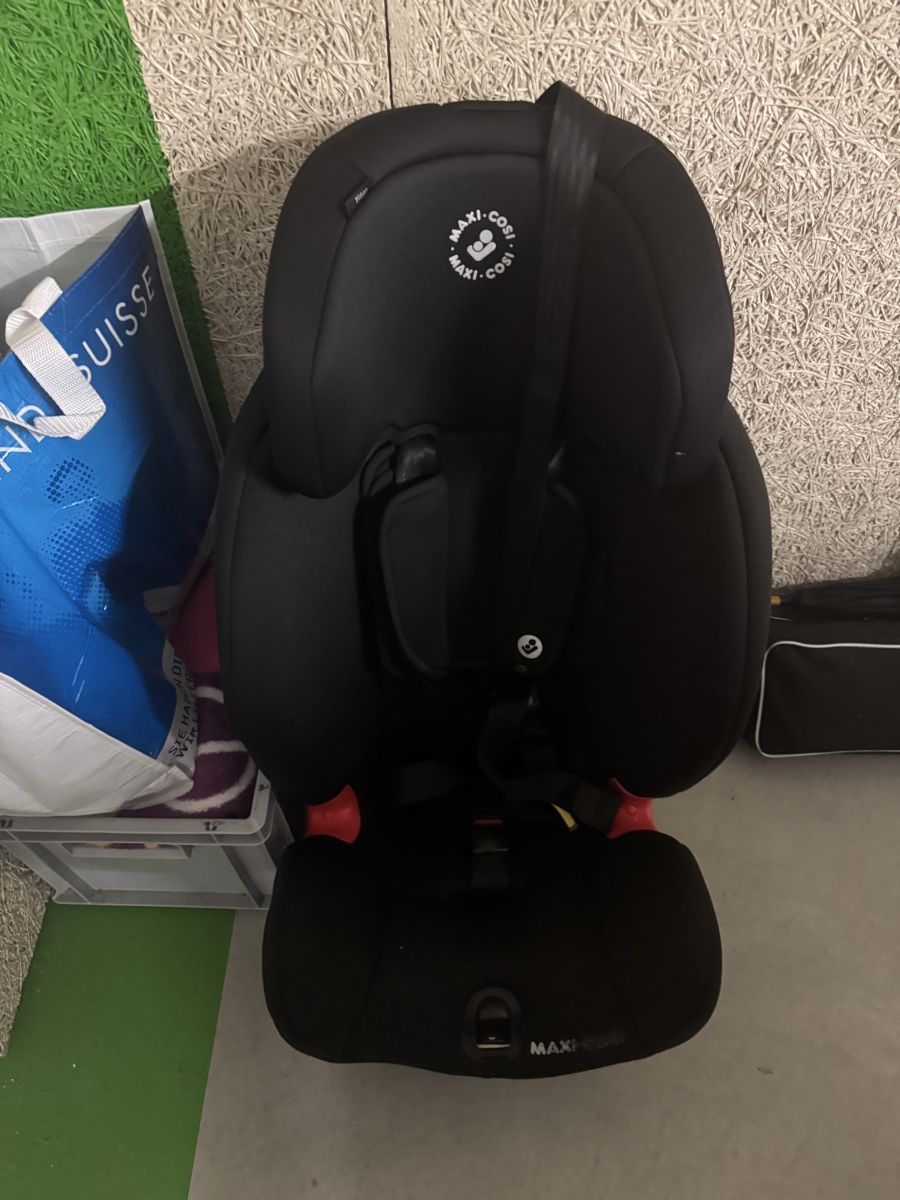 Maxi-Cosi Seggiolini per auto: Maxi-Cosi car seat, used, good condition – Usato da Bülach venduto da CorinnaSaur