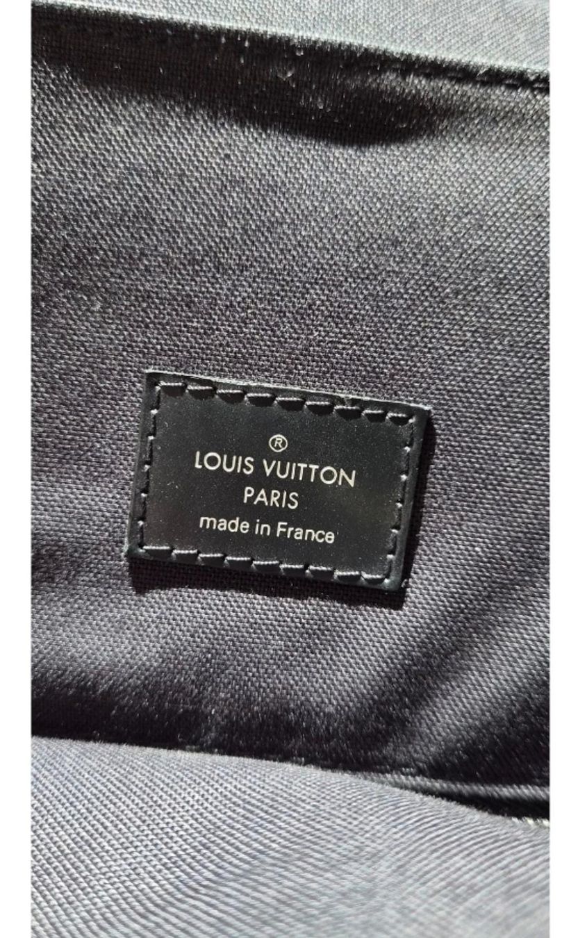 Louis Vuitton Zaini: Louis Vuitton Christopher PM Backpack Damier Graphite – Usato da Vandoeuvres venduto da sal_jx62 2