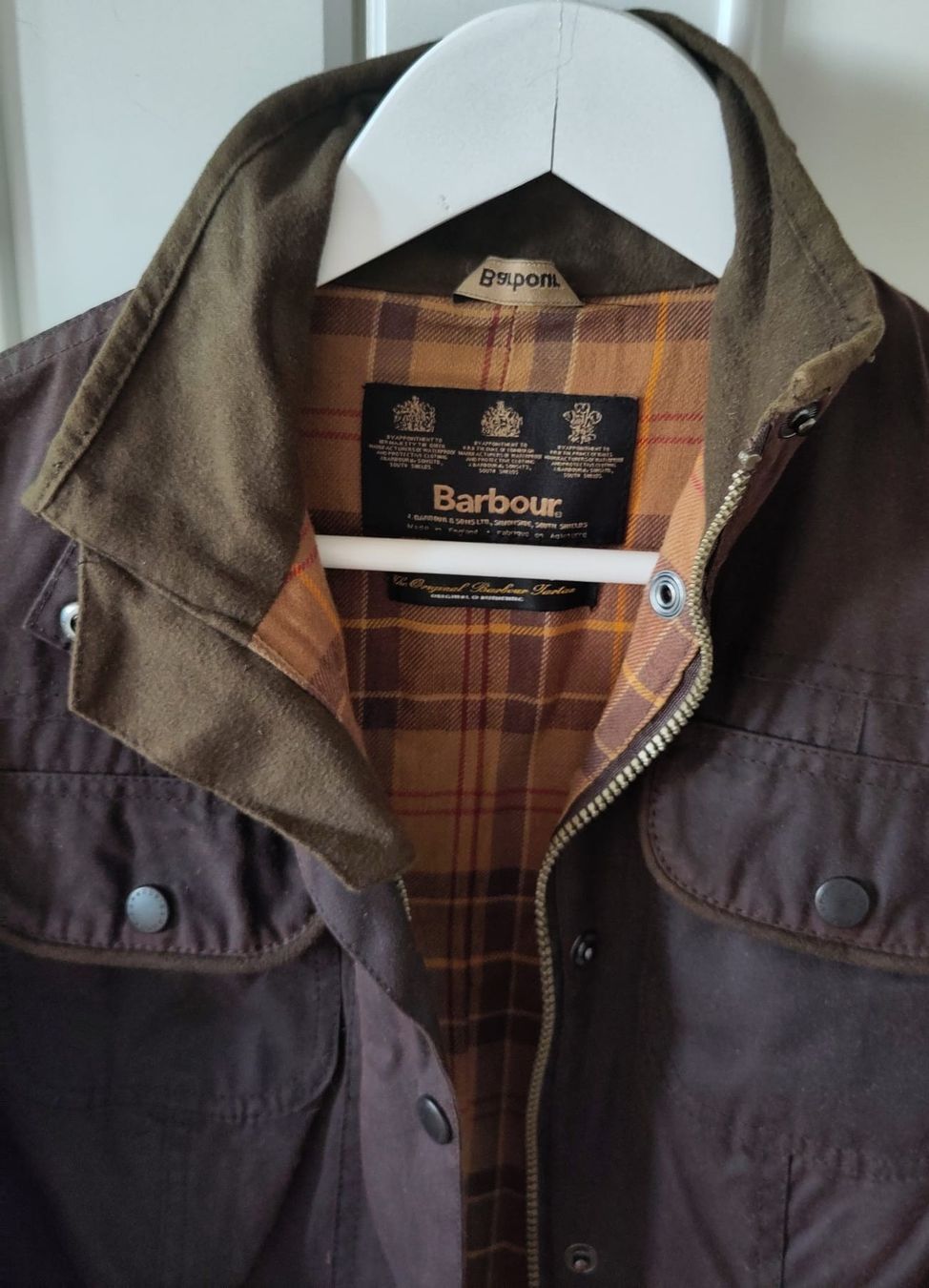 Barbour Giacche: Veste Barbour cirée marron (S) – Usato da Lausanne venduto da HelenaK 1
