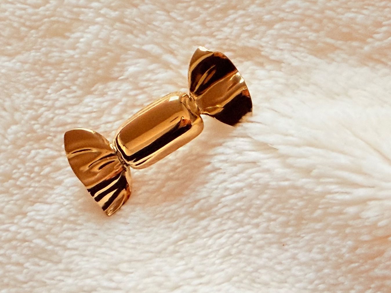 Broches & Aiguilles: Candy-Brosche – Neuf avec emballage d'origine à Würenlos par JRP_71 1