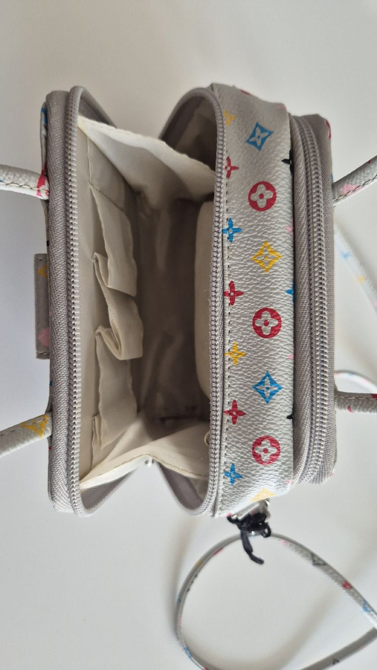 Taschen für Damen: kleine Handtasche, grau mit Muster – Gebraucht aus Basel von svonscha 3