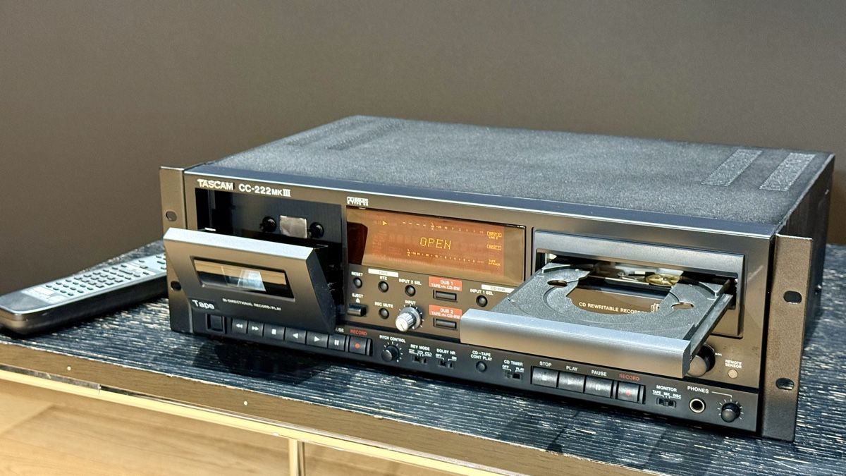 Tascam Registratori: Tascam CC-222MKIII – Usato da Gerzensee venduto da Alpenmassiv 1