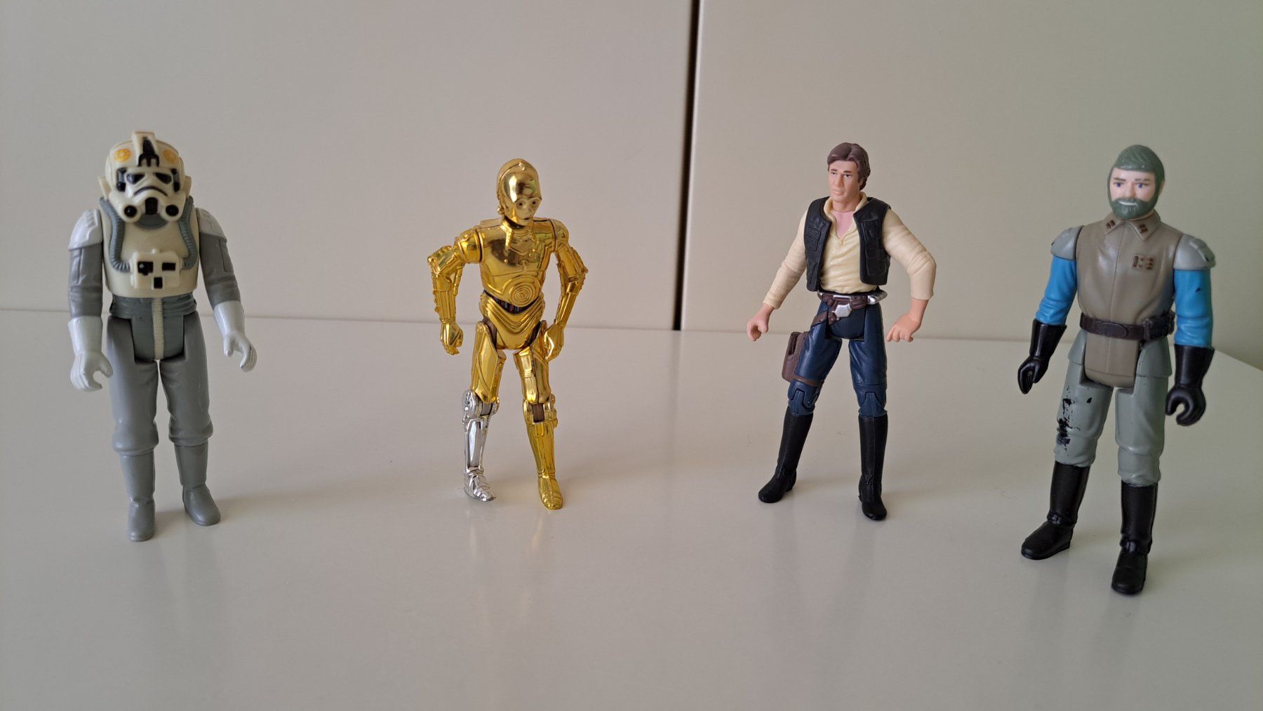 Star Wars Figuren: 4 STAR WARS -  Action-Figuren - Vintage – Gebraucht aus Affoltern am Albis von saminou01