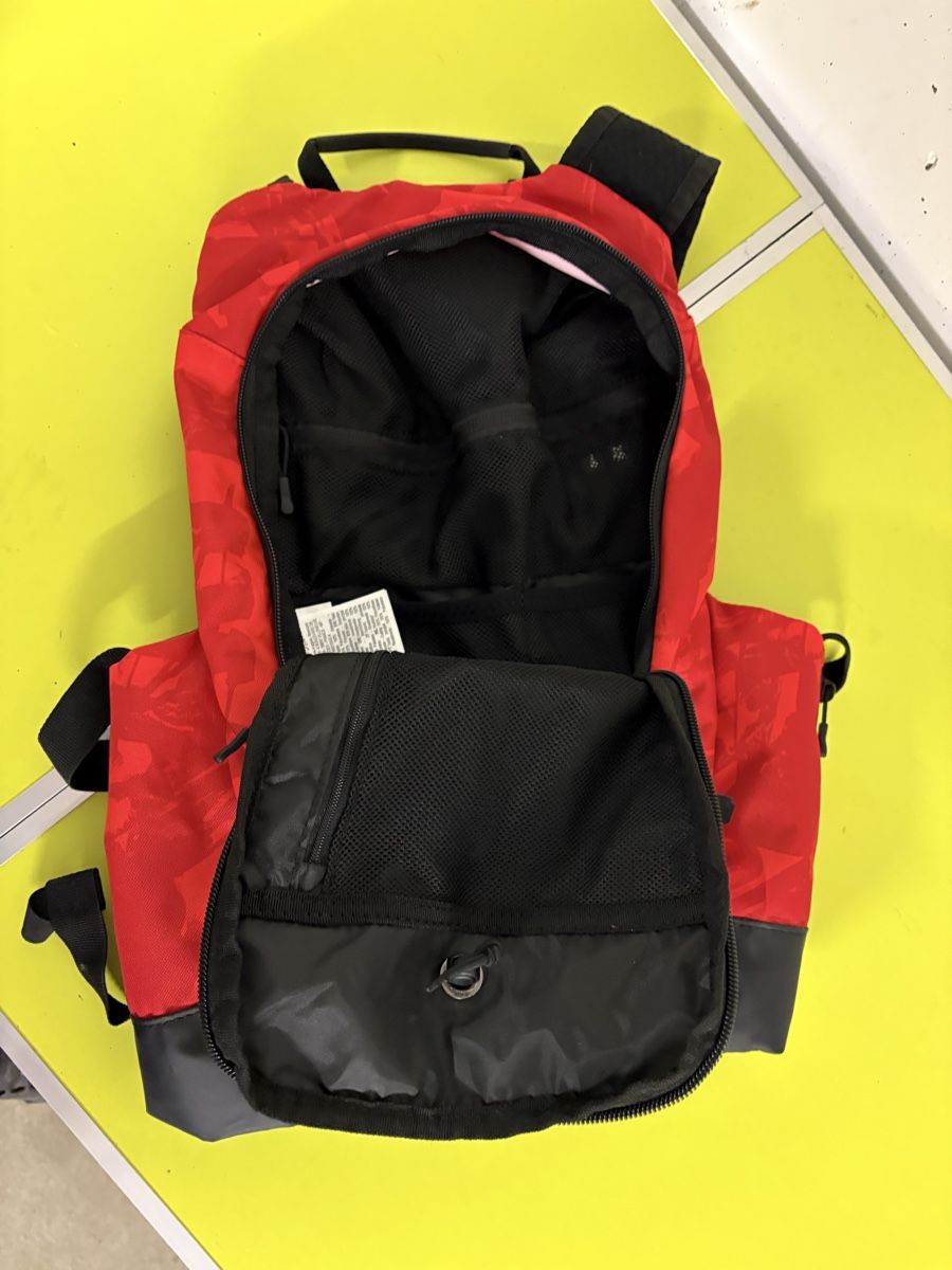 Decathlon Rucksäcke: Sac à dos vélo, taille S 7Litres – Gebraucht aus Villarimboud von hampton2012 2