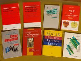 8 Bücher zur Organisationslehre, Management, Coaching