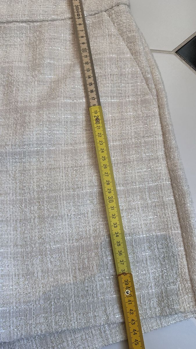 Comma Pantaloni: Comma Shorts, Gr. 38 – Nuovo (secondo la descrizione) da Neftenbach venduto da panam4 6