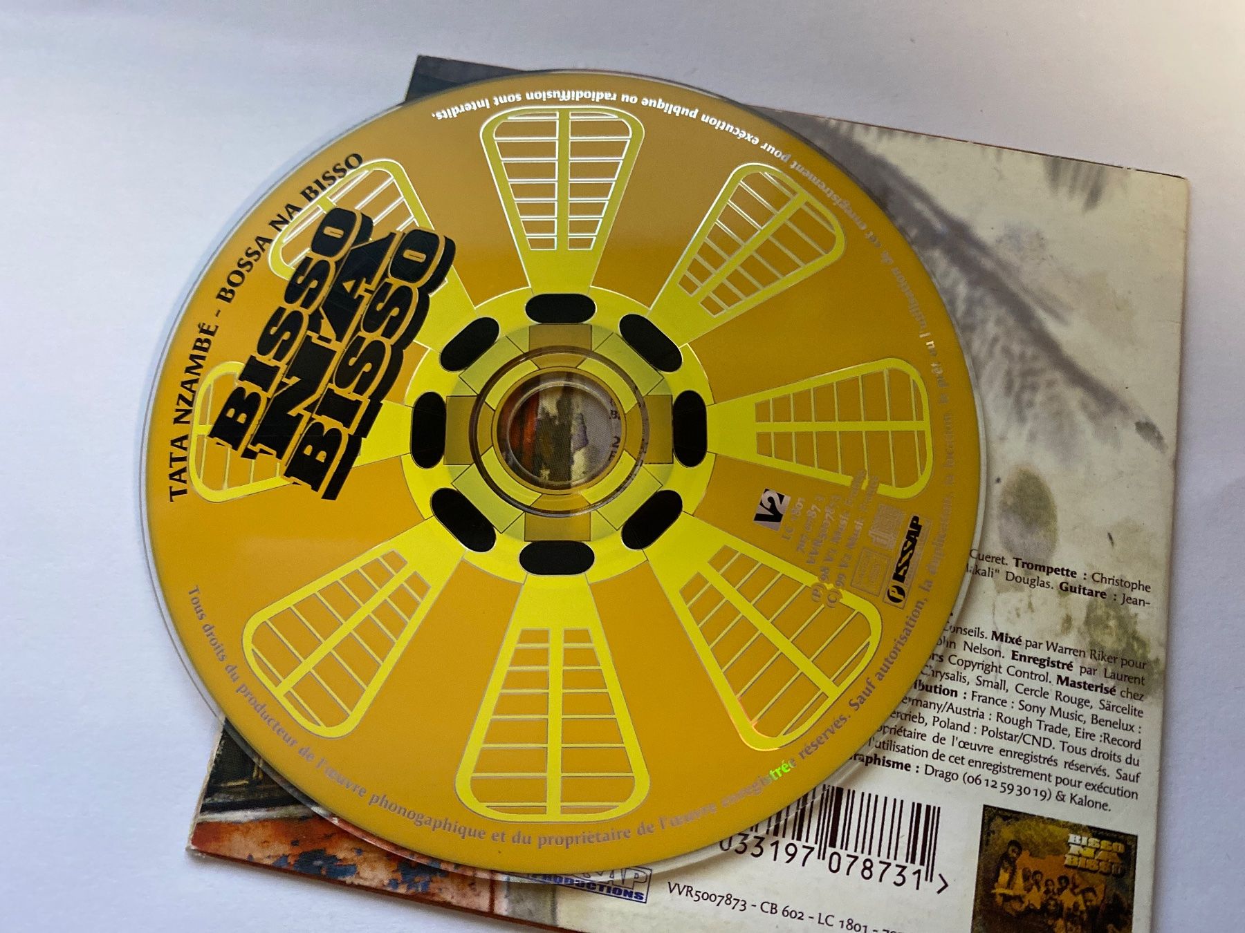CD: CD - Tata Zambé - Bisso Na Bisso – Usato da Le Brassus venduto da cinema13 3