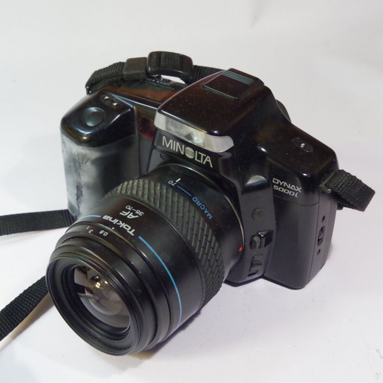 Minolta Fotocamera: Minolta Dynax 5000i  mit Tokina AF 35-70mm – Usato da Erlinsbach venduto da Yanny 1