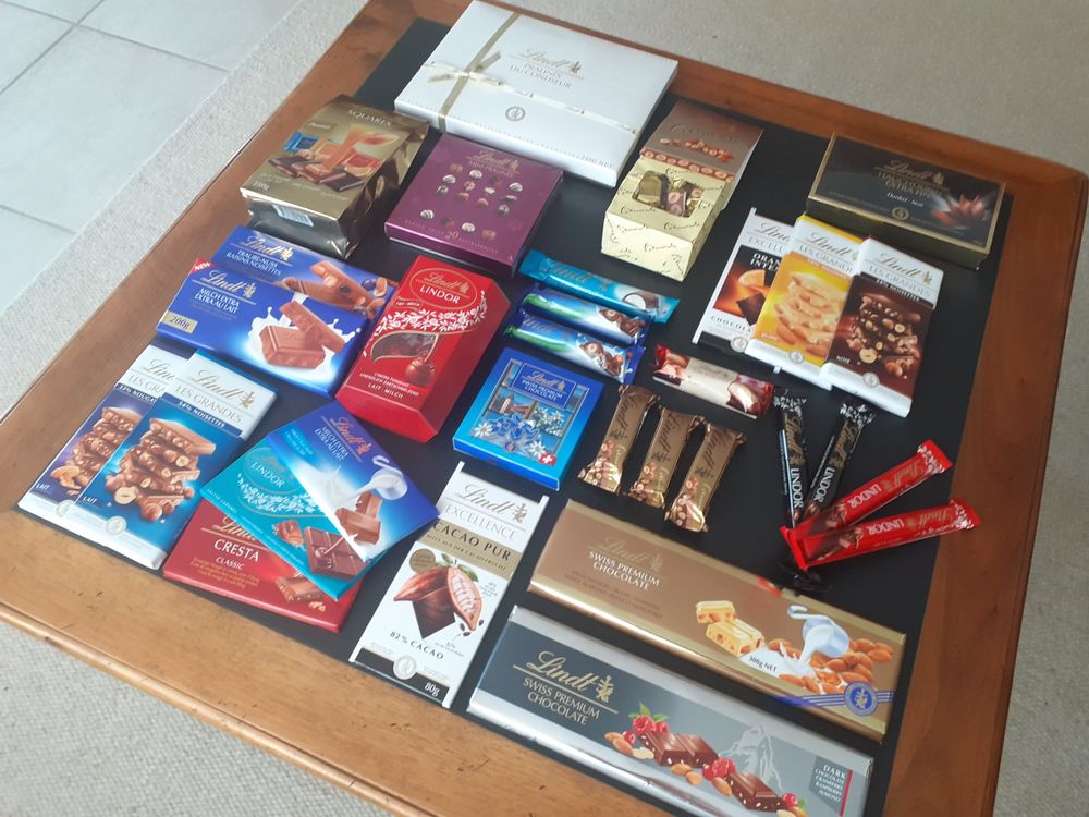 Exquisiter Lindt & Sprüngli Schokoladenkoffer Kaufen auf Ricardo