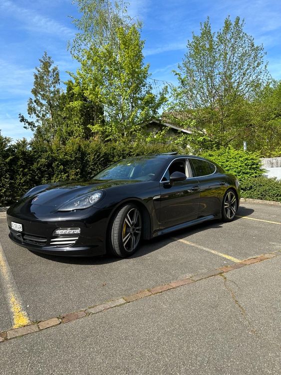 Porsche Panamera 4S