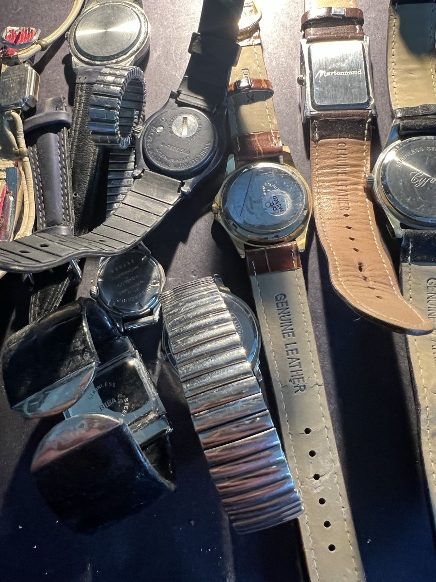 Orologi: Uhren für Bastler – Usato da Laufen venduto da groove60 7