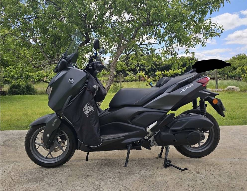 Yamaha Scooter: Xmax 125 2023 + tablier (jupe) – Usato da Vésenaz venduto da nie_92m7