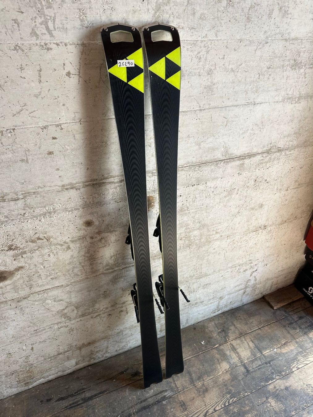 Fischer Sci: Fischer RC4 SC Ski 155CM – Usato da Emmenbrücke venduto da karkarkar 5