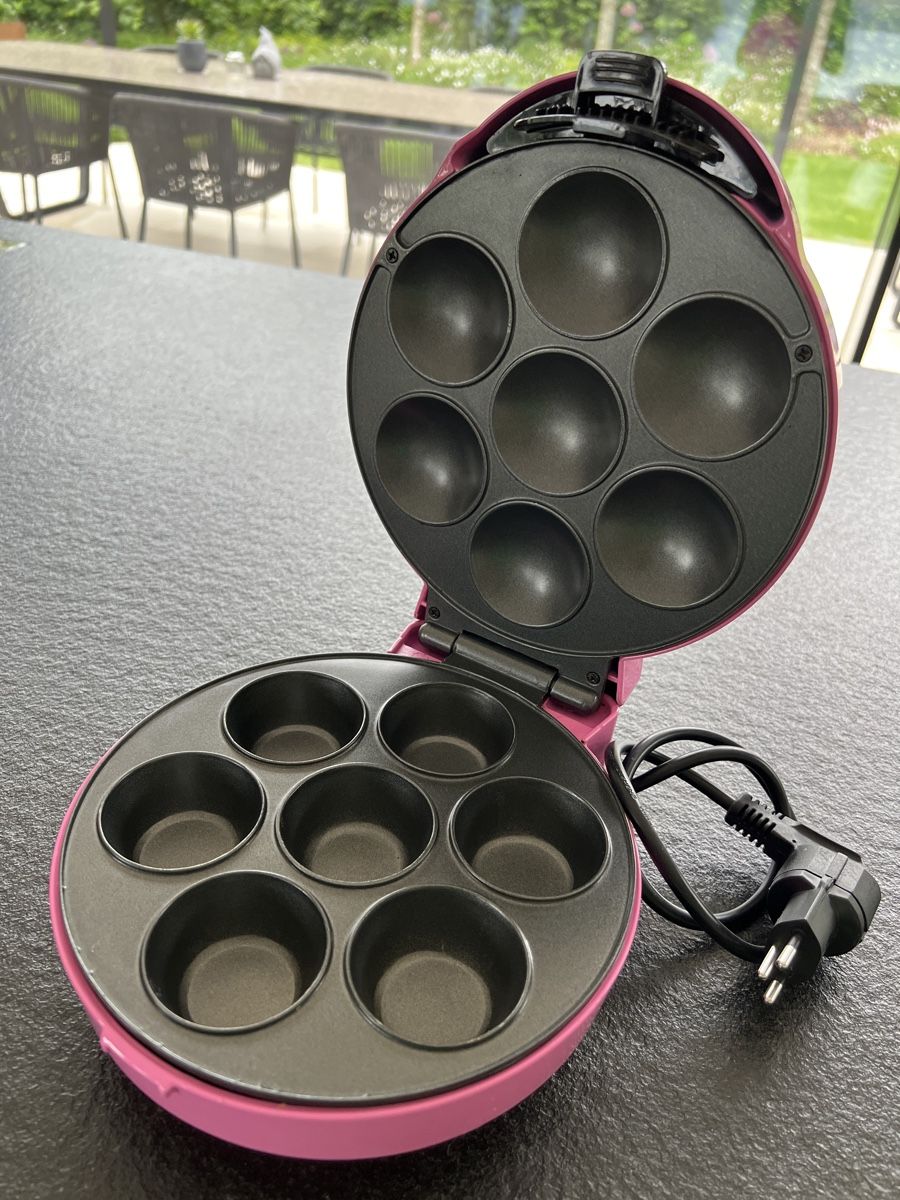 Elettrodomestici da cucina: Cupcake Maschine – Usato da HORGEN venduto da vladibarca10 1