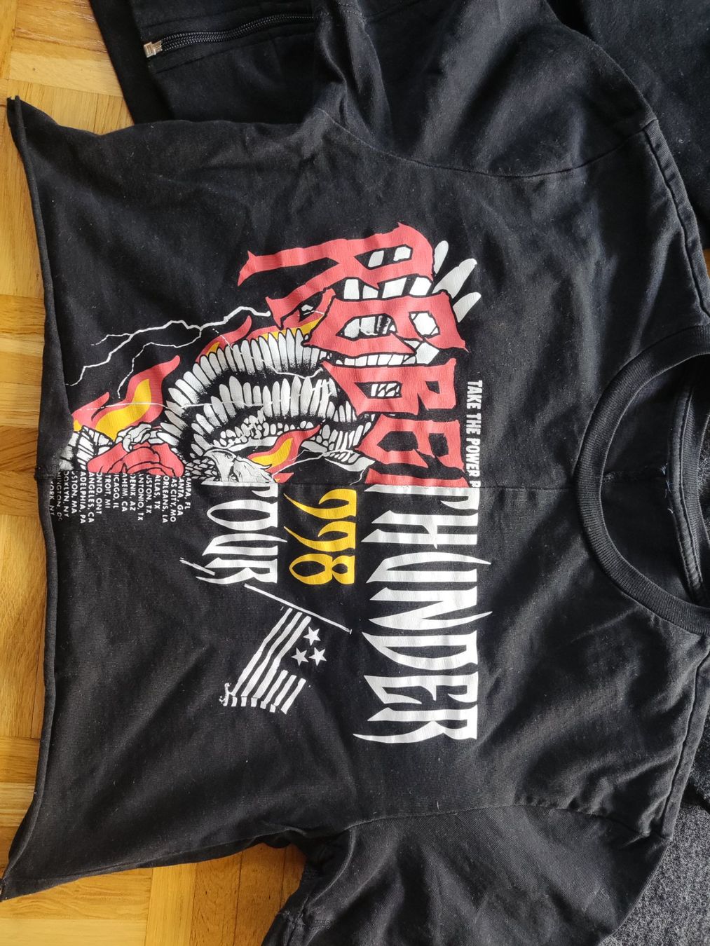 Pullover & Sweatshirts: 2 Mädchen  Pullover XS/S einfarbig schwarz – Gebraucht aus Kriens von rinzmann 1
