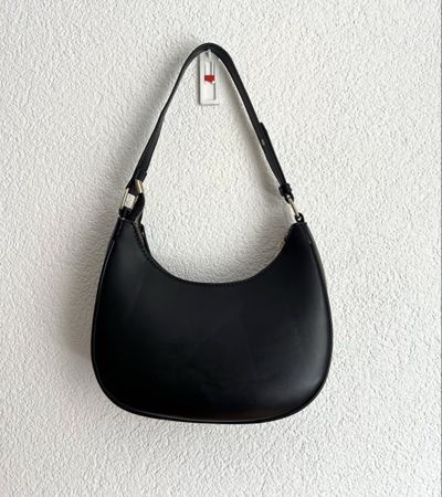 Handtasche schwarz 
