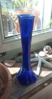 Schöne Vase Blumenvase aus blauem Glas handgemacht Spanien