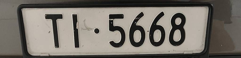 Schilder: Vendo targa 4 numeri  – Gebraucht aus Breganzona von Gabrielanoser