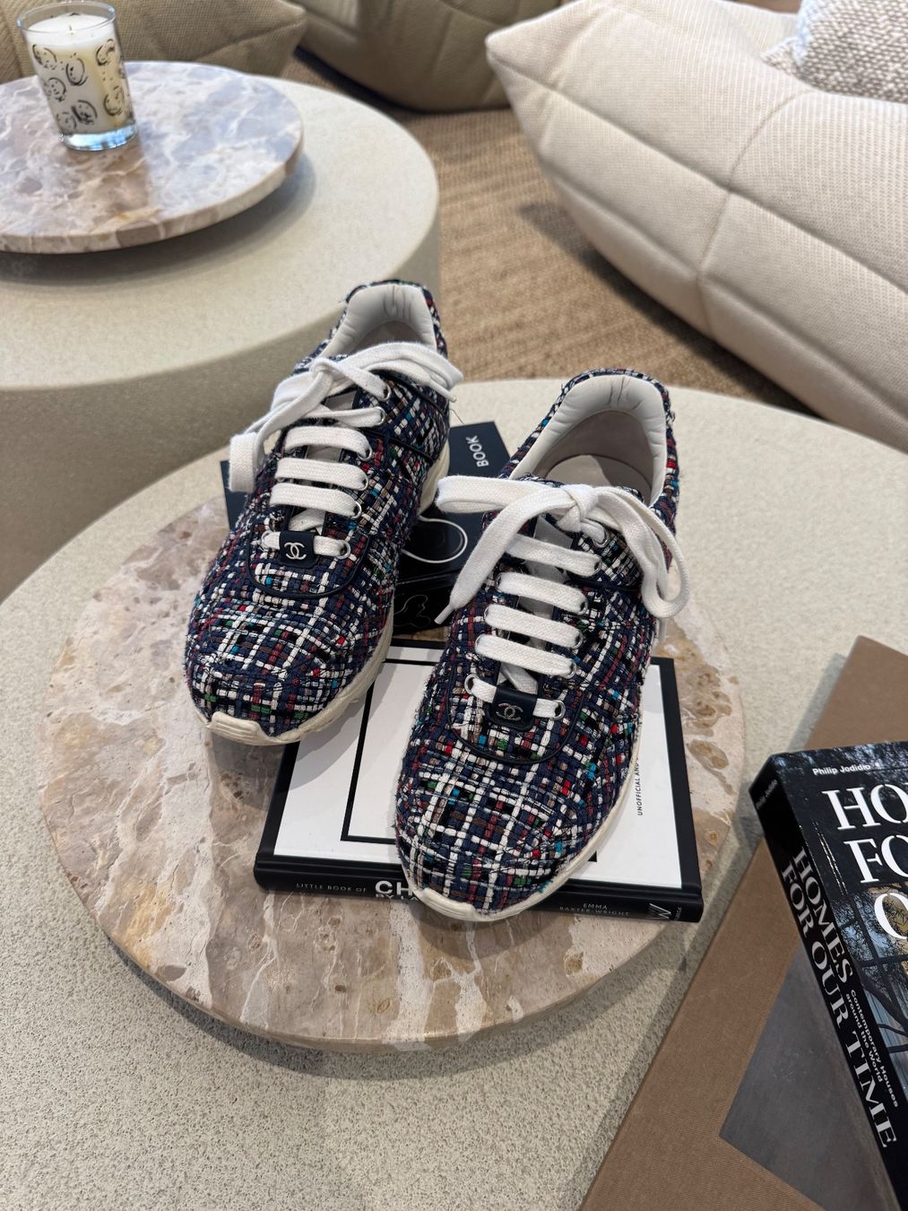 Chanel Chaussures femmes: CHANEL SNEAKERS BOUCLE – D'occasion à Schwyz par bofb 1