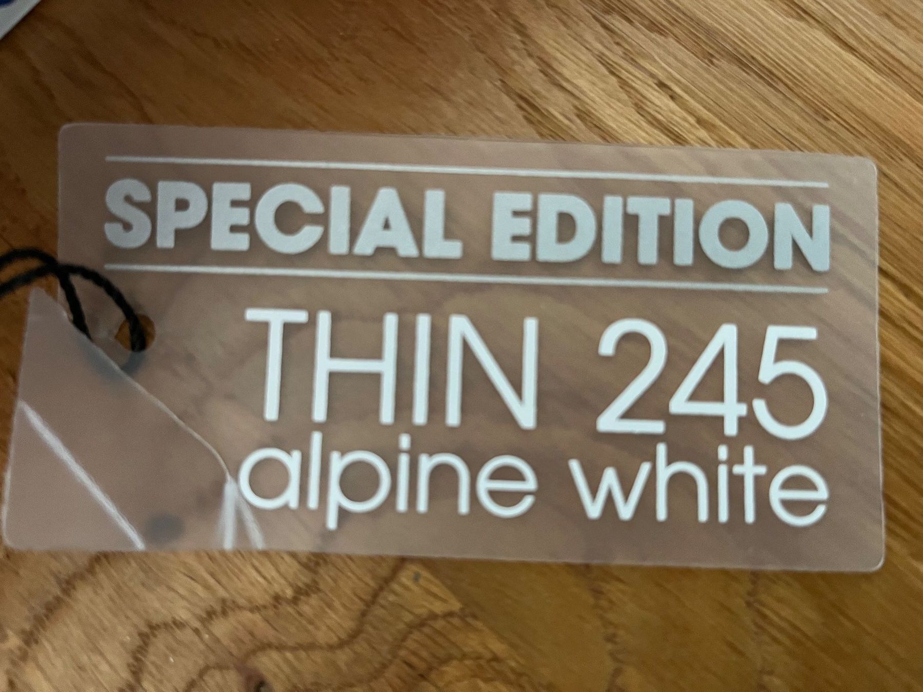 Supporti a parete: Vogels Thin 245w - TV Wandhalterung weiss – Usato da Meilen venduto da Mofline 6
