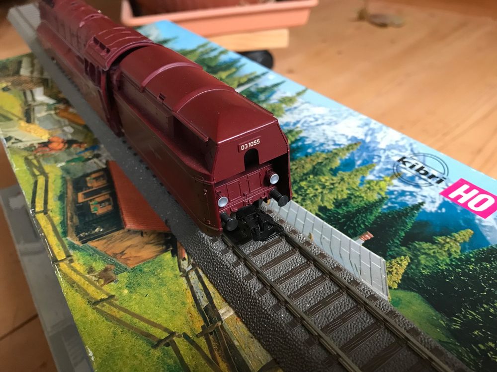 Märklin H0 - 3089 - Steam locomotive with tender (1) - Streamlined