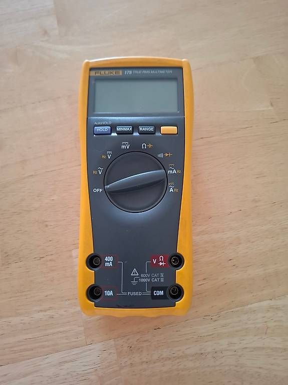 Fluke Mesurer: Fluke 175 – D'occasion à Zürich par and_sr7w 4
