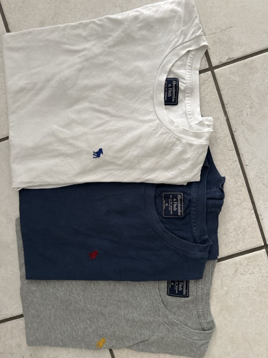 T-shirt: T-Shirts for Men – Usato da Davos Platz venduto da Anakonda1 1